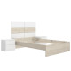 Dormitorio con cama matrimonial, mesitas y armario Ref YK52